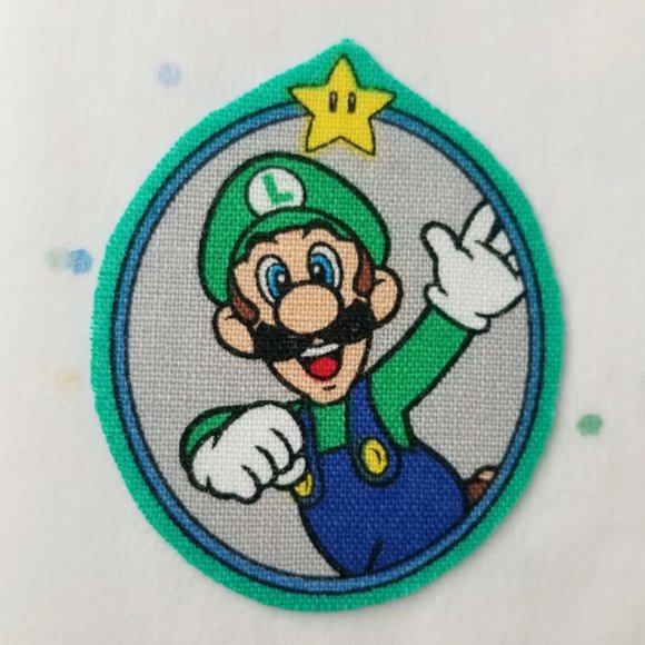 Set of 4 Super Mario Iron On Fabric Motifs/Appliques/Patches - Picture 5 of 6